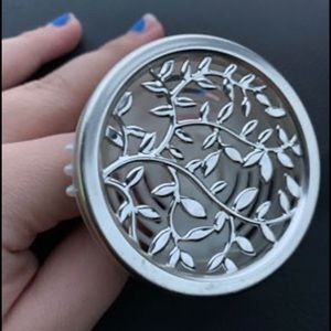 Bath and body works scentportables